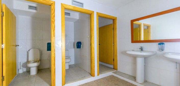 Image No.19-1 Bed Commercial for sale