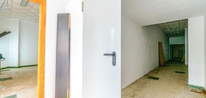 Image No.21-1 Bed Commercial for sale