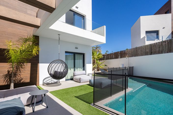 Image No.31-4 Bed Villa for sale