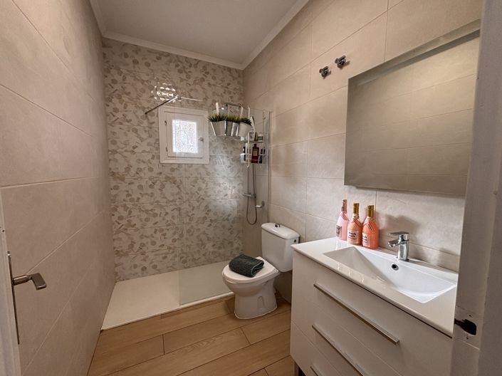 Image No.13-5 Bed Villa for sale