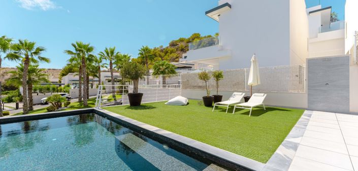 Image No.18-5 Bed Villa for sale