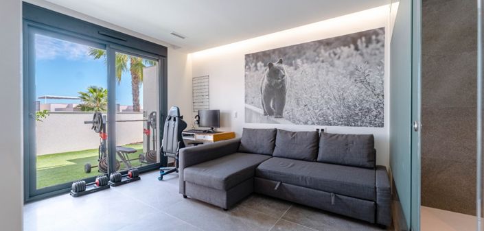 Image No.43-5 Bed Villa for sale