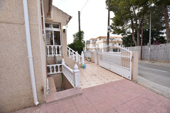 Image No.4-3 Bed Villa for sale
