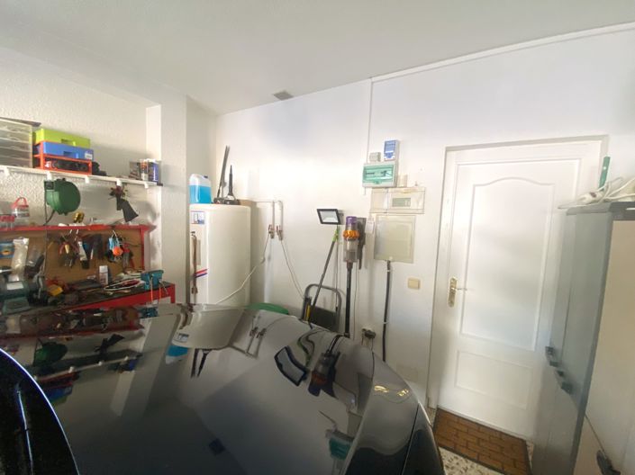 Image No.29-3 Bed Villa for sale