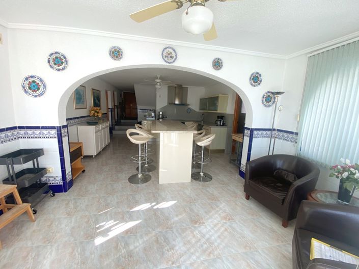 Image No.35-3 Bed Villa for sale