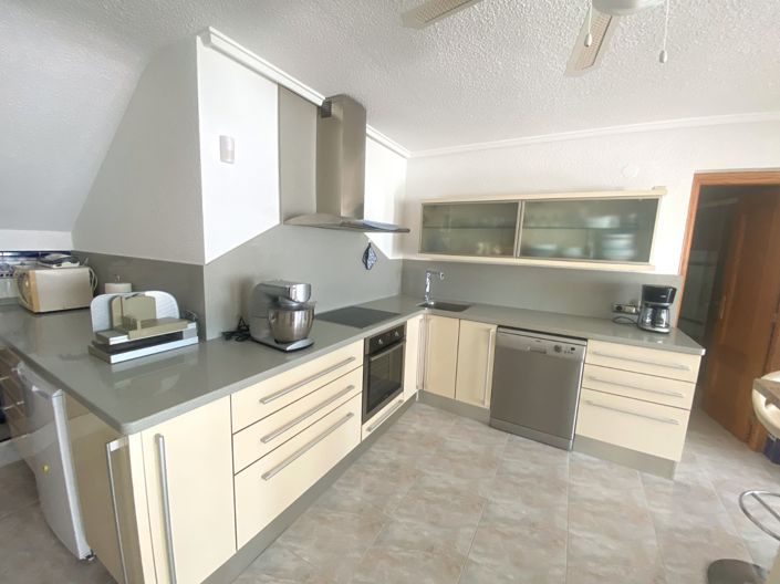 Image No.37-3 Bed Villa for sale