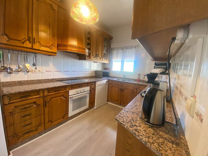 Image No.8-3 Bed Villa for sale