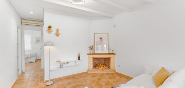 Image No.22-2 Bed Townhouse for sale