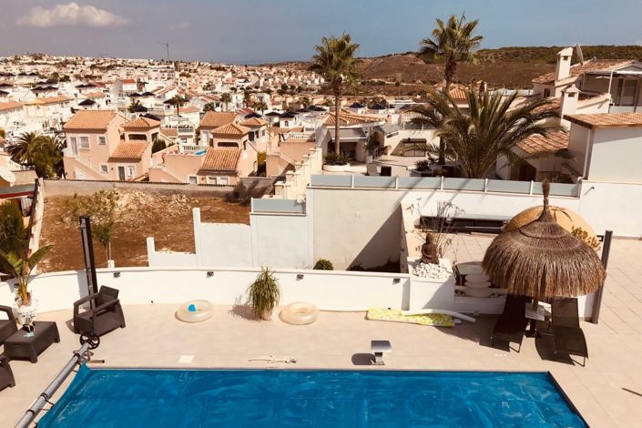 Image No.50-6 Bed Villa for sale