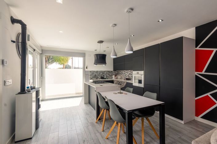 Image No.8-3 Bed Villa for sale