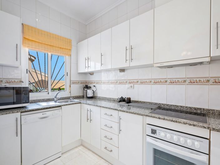 Image No.14-3 Bed Villa for sale