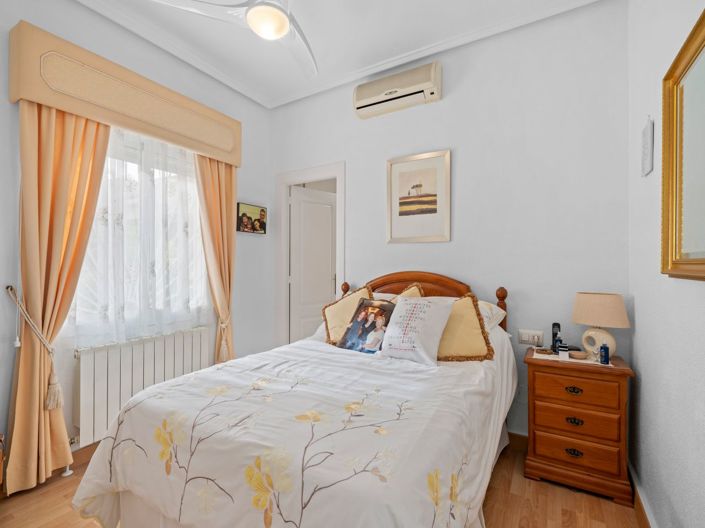 Image No.21-3 Bed Villa for sale