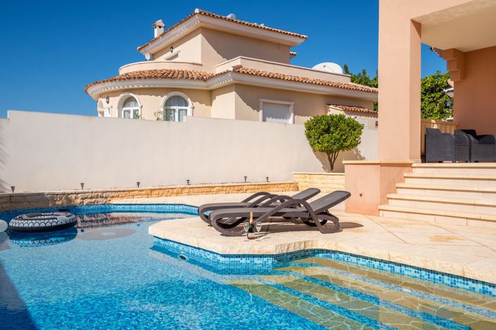 Image No.20-4 Bed Villa for sale