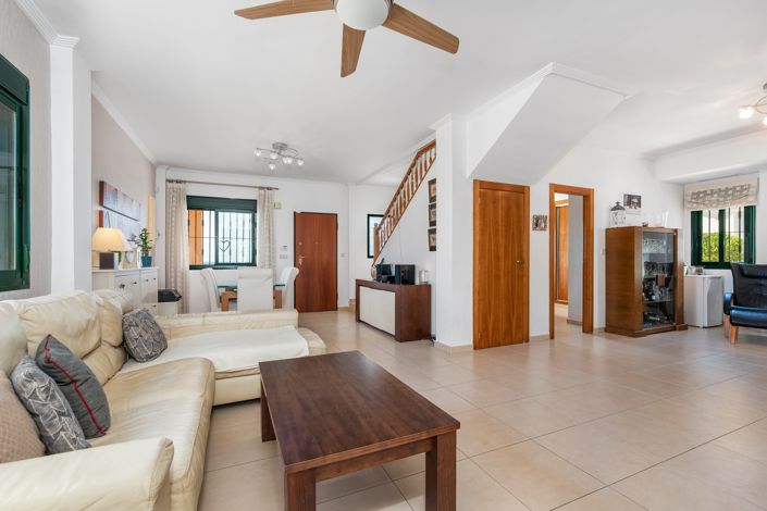 Image No.3-4 Bed Villa for sale