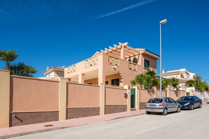 Image No.31-4 Bed Villa for sale