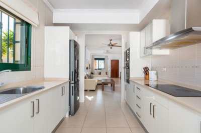 o1ja0ukjtq1jqh1ga7fmd180d14p62m