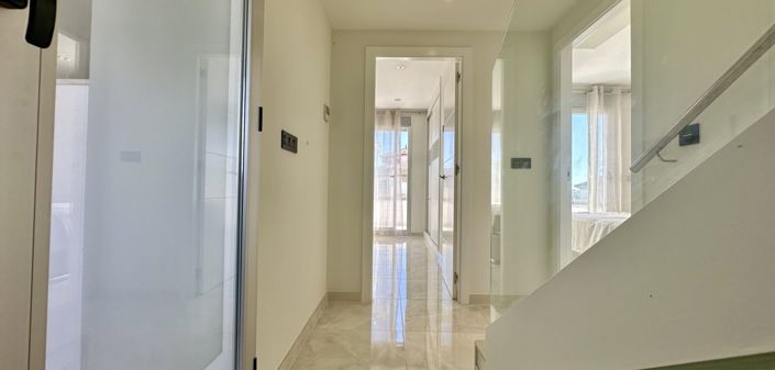 Image No.32-3 Bed Villa for sale