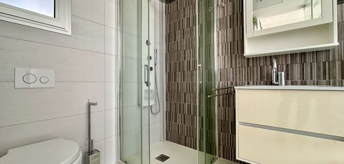 Image No.37-3 Bed Villa for sale