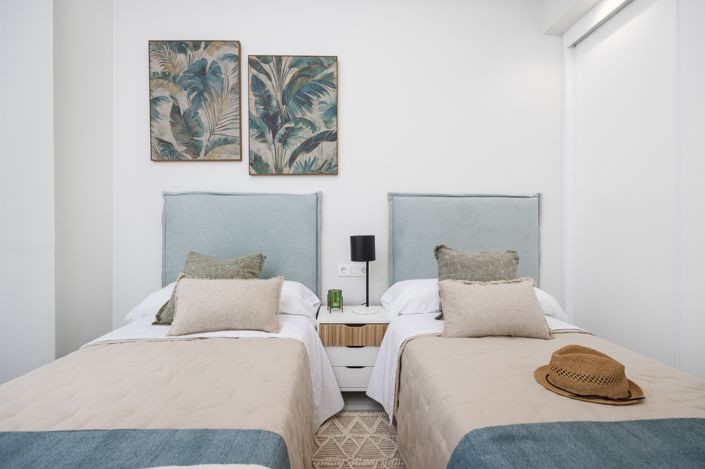 Image No.19-2 Bed Apartment for sale