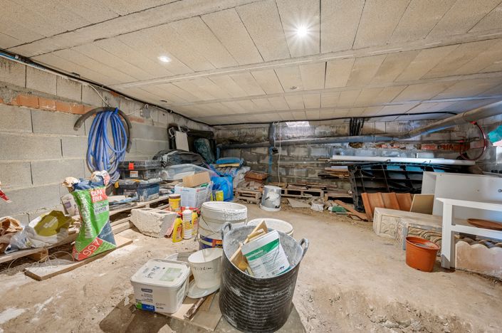 Image No.41-2 Bed Townhouse for sale