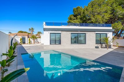 Villa de 4 chambres à vendre à Ciudad Quesada