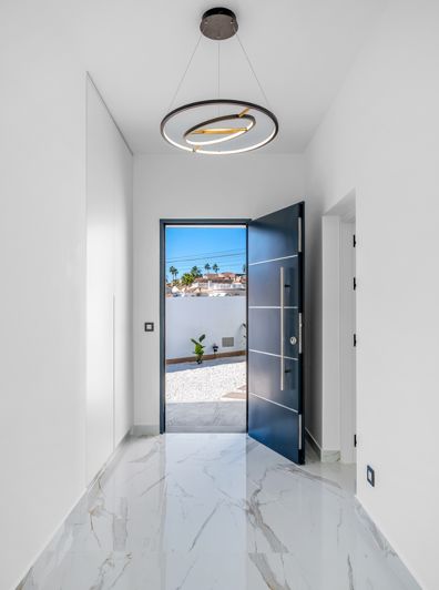 Image No.3-Villa de 4 chambres à vendre à Ciudad Quesada