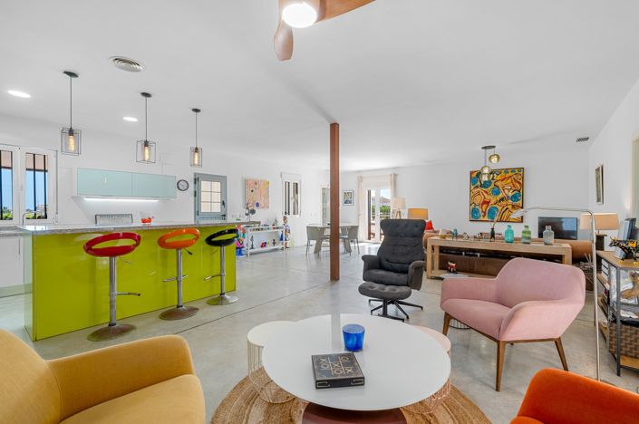 Image No.11-5 Bed Country Property for sale