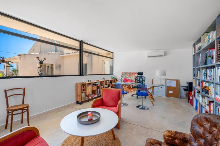 Image No.35-5 Bed Country Property for sale