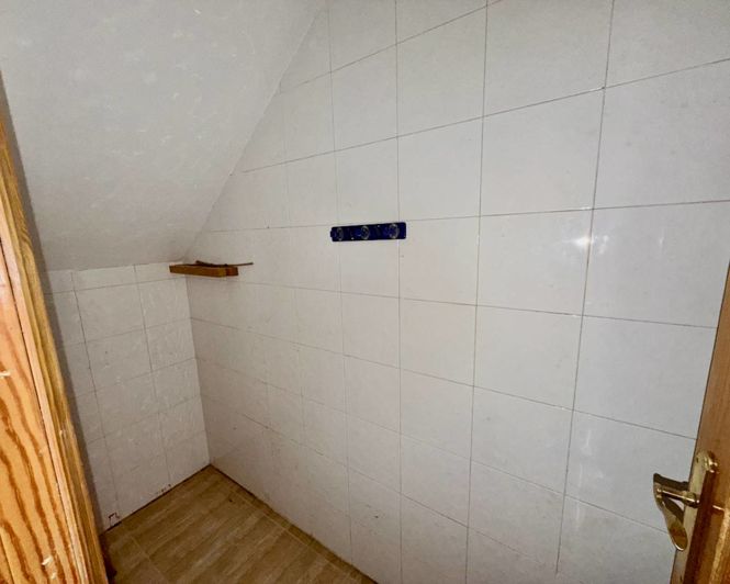 Image No.10-3 Bed Villa for sale