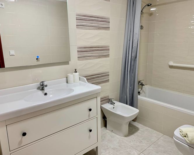 Image No.9-2 Bed Apartment for sale