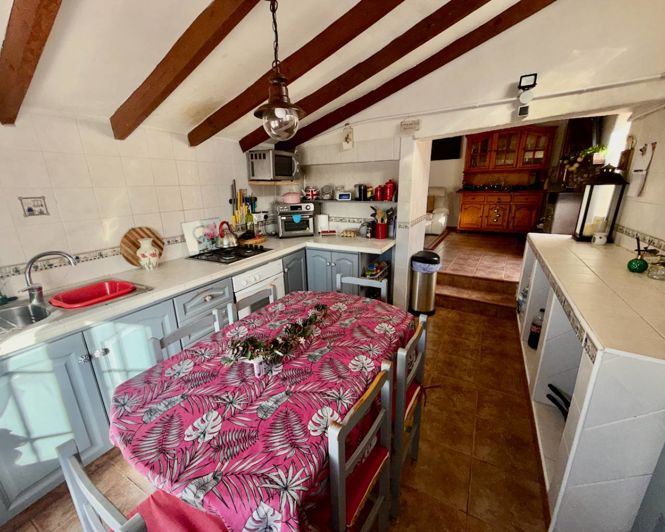 Image No.16-4 Bed Country Property for sale