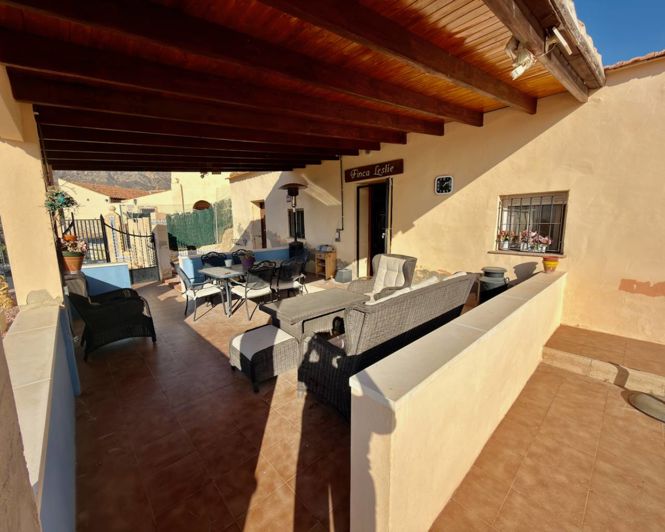 Image No.25-4 Bed Country Property for sale