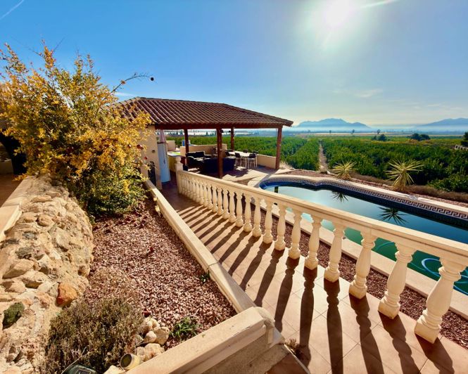 Image No.28-4 Bed Country Property for sale