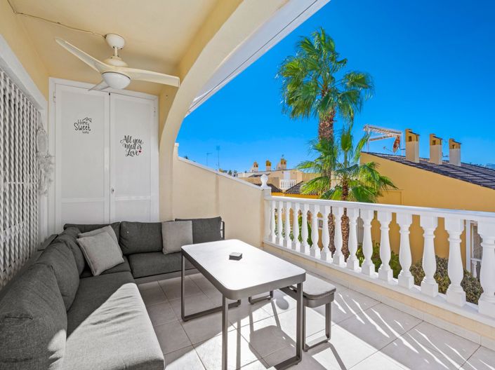 Image No.14-3 Bed Property for sale