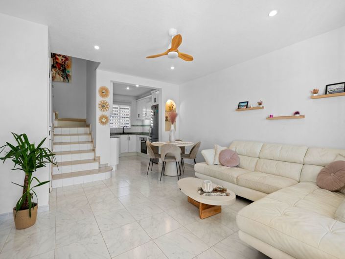 Image No.22-3 Bed Property for sale