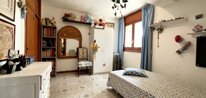 Image No.10-7 Bed Villa for sale