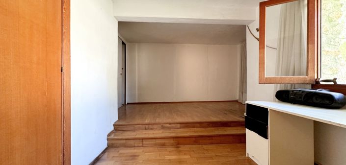 Image No.14-7 Bed Villa for sale