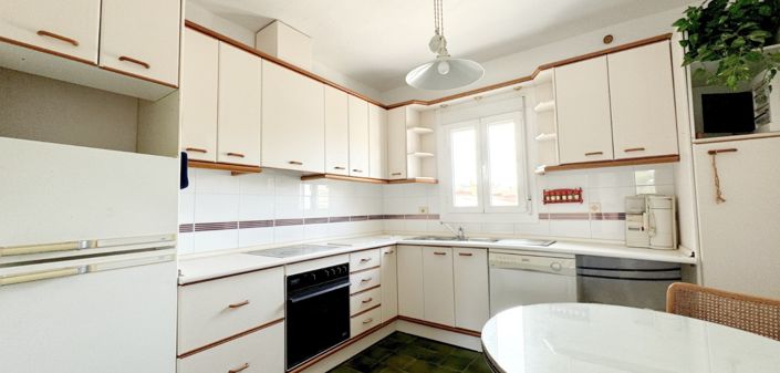 Image No.18-7 Bed Villa for sale