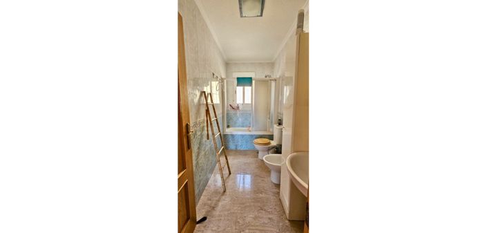 Image No.9-3 Bed Townhouse for sale