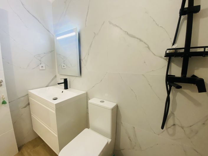 Image No.19-2 Bed Bungalow for sale