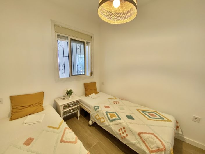 Image No.37-2 Bed Bungalow for sale