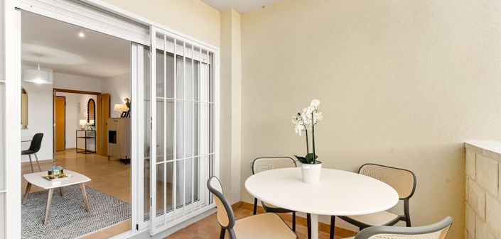 Image No.23-2 Bed Apartment for sale