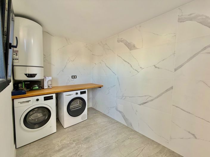 Image No.28-4 Bed Villa for sale