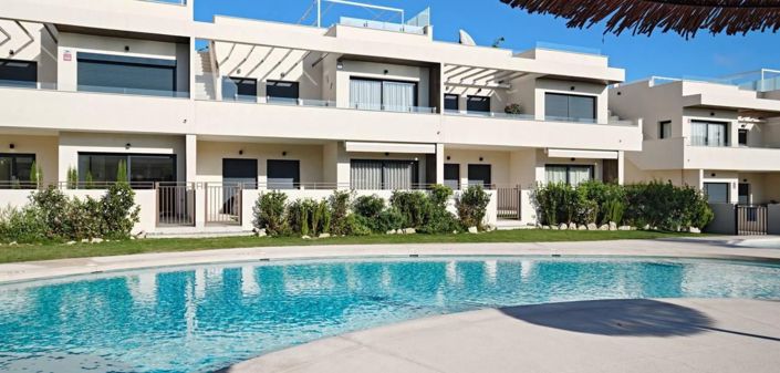 Image No.17-2 Bed Apartment for sale