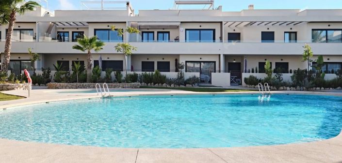 Image No.18-2 Bed Apartment for sale