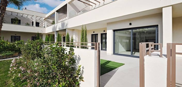 Image No.4-2 Bed Apartment for sale