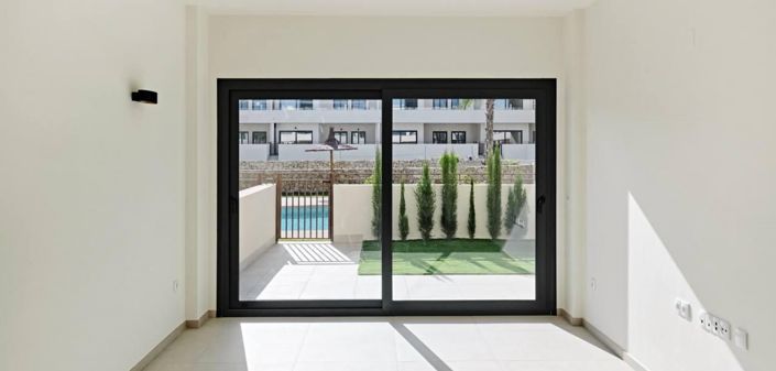 Image No.5-Appartement de 2 chambres à vendre à Torrevieja