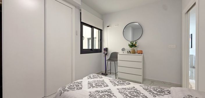 Image No.17-2 Bed Apartment for sale