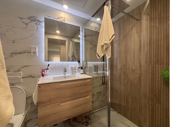 Image No.14-2 Bed Apartment for sale