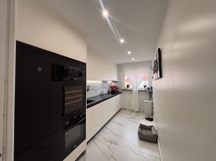 Image No.19-2 Bed Apartment for sale